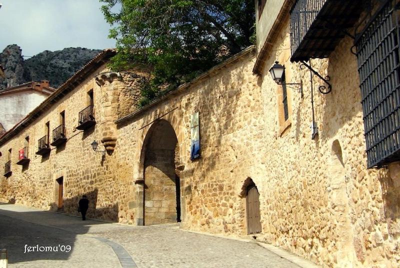 Casa Salionca Villa Poza de la Sal Luaran gambar